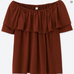 Uniqlo 2Way short sleeve ruffle off should…